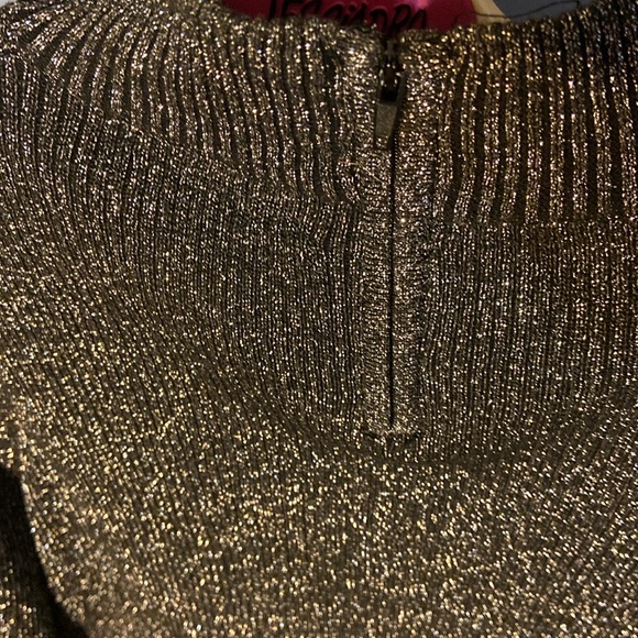 Sweater Top Grey Sequin Paisley Pattern - Picture 6 of 6